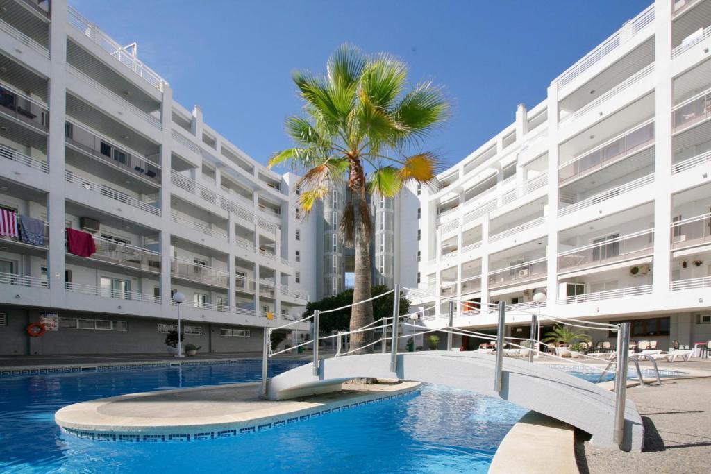 Apartbeach Royal Apartments Салоу Экстерьер фото