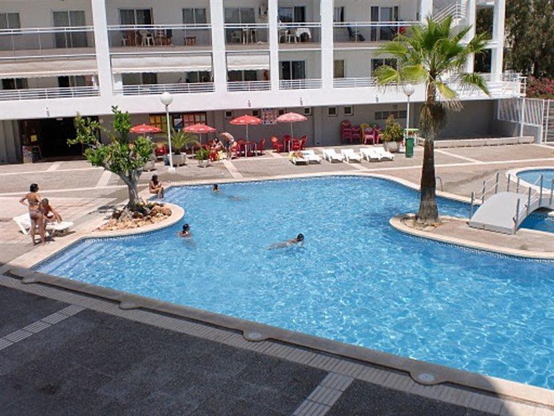 Apartbeach Royal Apartments Салоу Экстерьер фото
