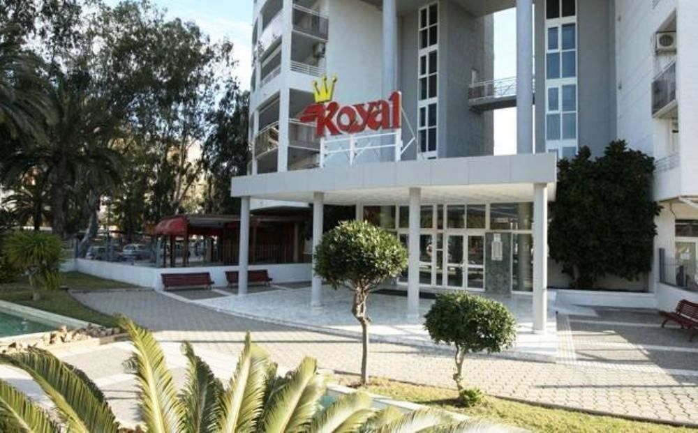 Apartbeach Royal Apartments Салоу Экстерьер фото