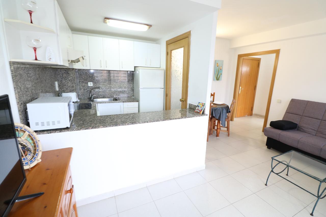 Apartbeach Royal Apartments Салоу Экстерьер фото