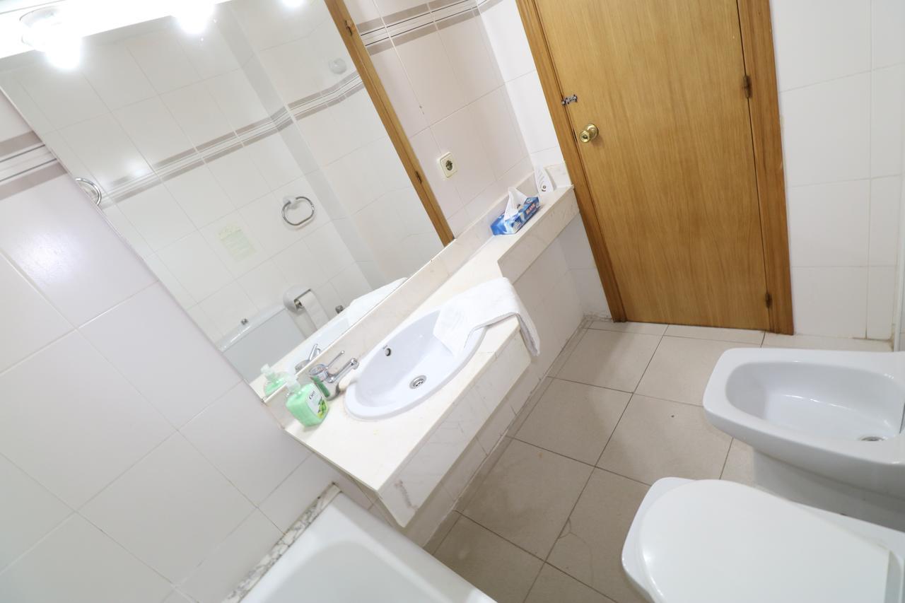 Apartbeach Royal Apartments Салоу Экстерьер фото