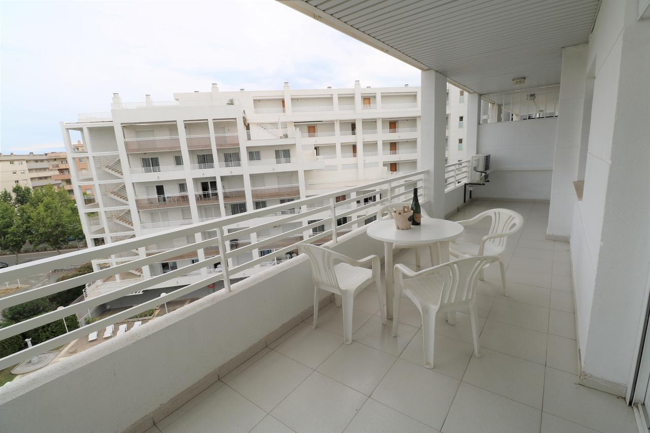Apartbeach Royal Apartments Салоу Экстерьер фото